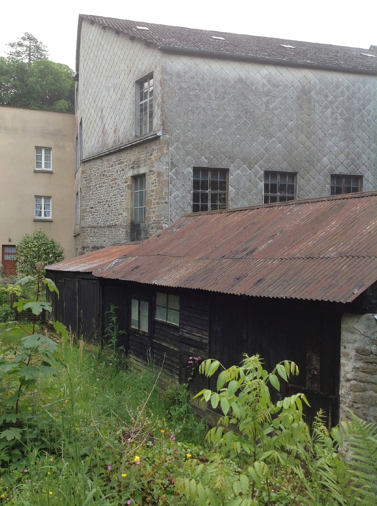 20130602 TEMPORARY BARAQUE HUTMENTS Vaux de Vire, Normandy 03.jpg